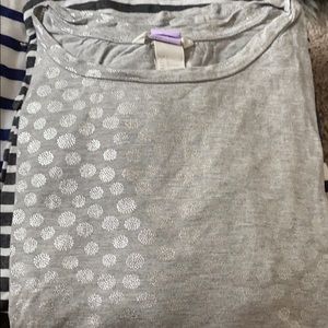 H &M basic T w/ pocket